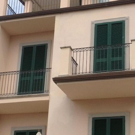 Riviera Residence Marina di Pietrasanta Oda fotoğraf