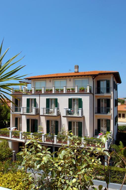 Riviera Residence Marina di Pietrasanta Dış mekan fotoğraf